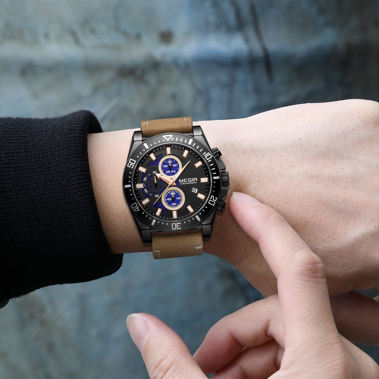 Fashion Watches for Men Leather Strap Sport Military Wristwatch Man Quartz Watch Waterproof Chronograph with Calendar 2132