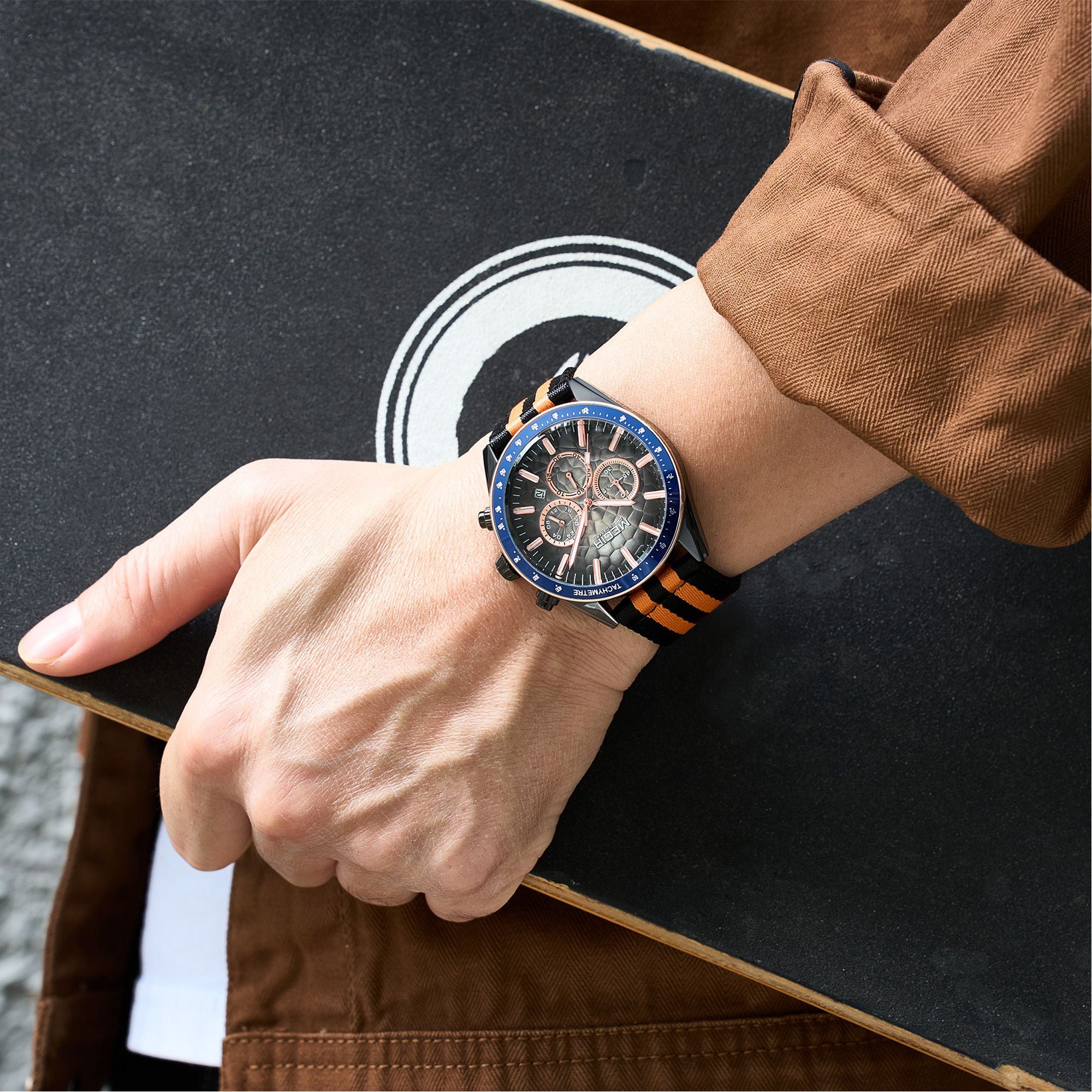 Men's Sport Chronograph Watch, Outdoor Casual Quartz Wristwatch, 3ATM Water Resistance, Striped Canvas Band, Date Display 8121